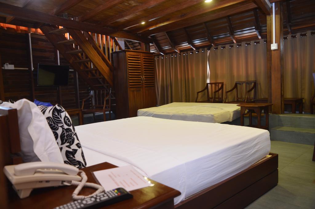 Rock Fort Hotel&SPA Unawatuna Exterior foto