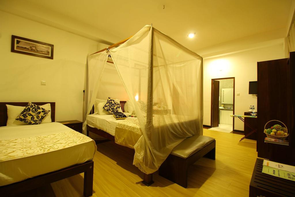 Rock Fort Hotel&SPA Unawatuna Exterior foto