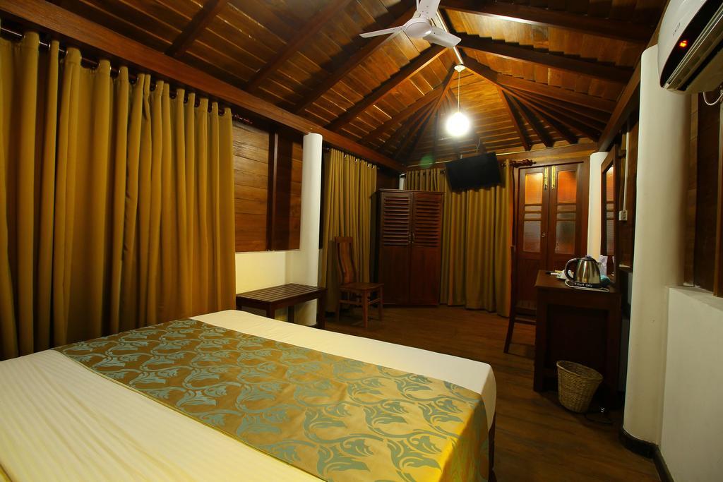 Rock Fort Hotel&SPA Unawatuna Exterior foto